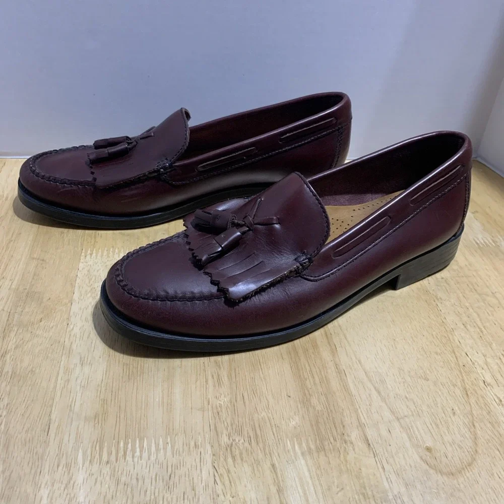 Vintage Men'sG.H Bass & Co Weejuns Sz‎ 9.5M Burgundy Marietta II Dress Shoes.